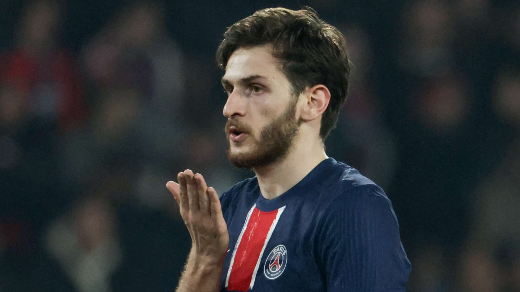 以及其他豪 以及其他豪